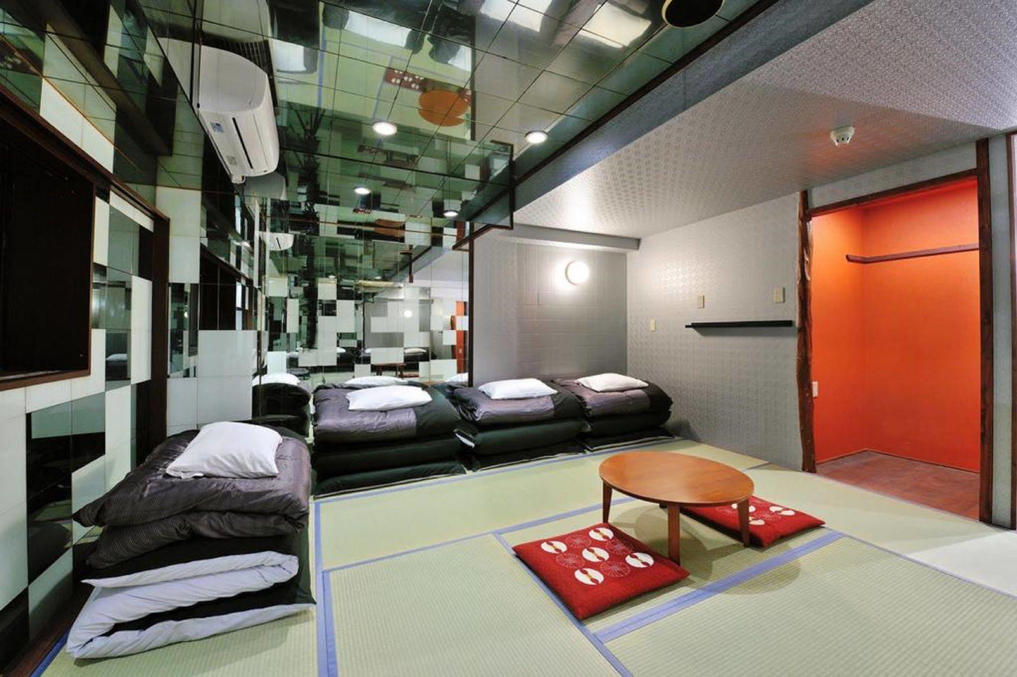 Khaosan World Asakusa Ryokan Tokio Buitenkant foto